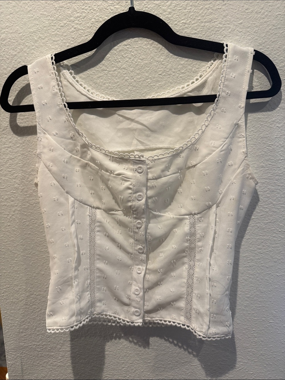 White Eyelet Button-Front Cropped Camisole Tank Top